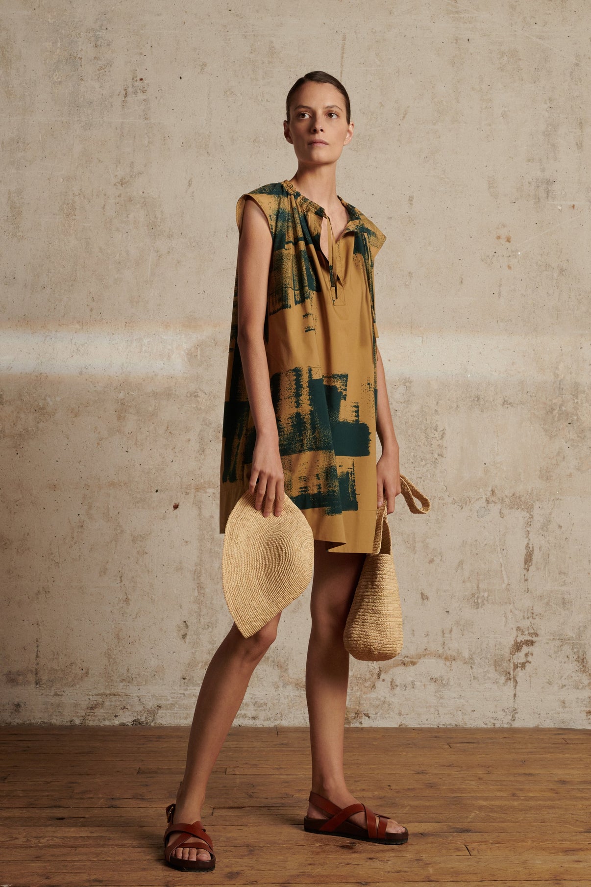 TELLA BEIGE DRESS vue 1